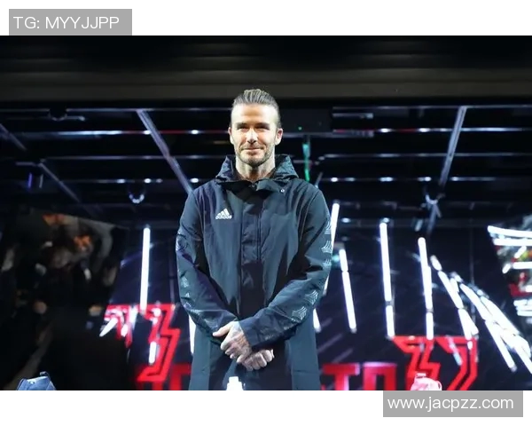 退役后依然风采依旧的足球明星们谁是最帅的传奇人物